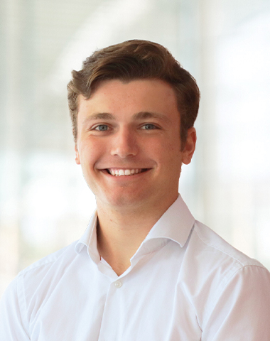 Zach Visconti headshot